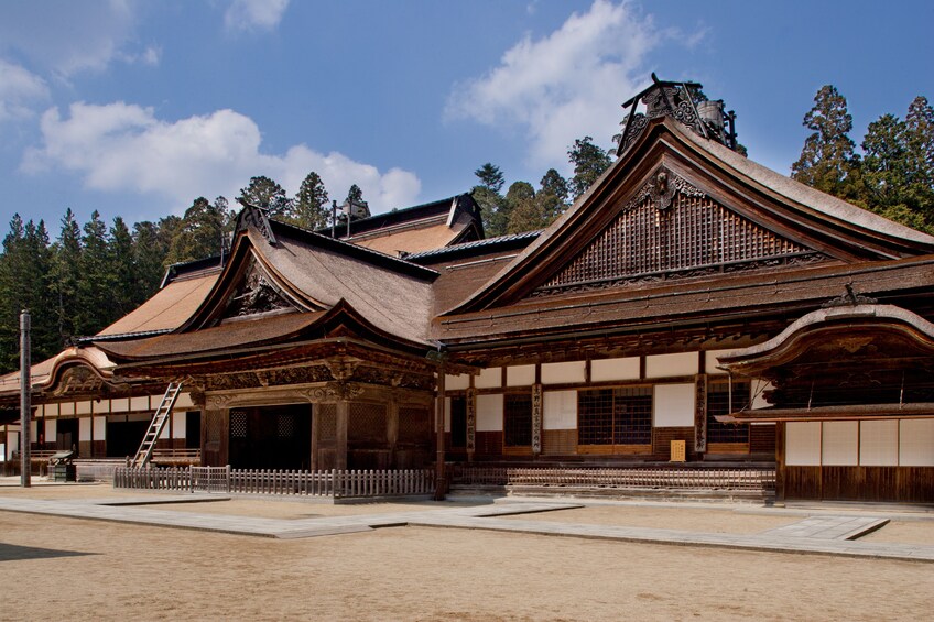 Mt. Koya 1 Day Walking Tour