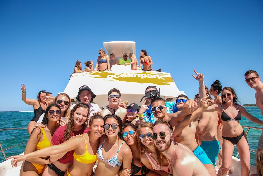 Party, Snorkeling Cruise & Parasailing from Punta Cana 