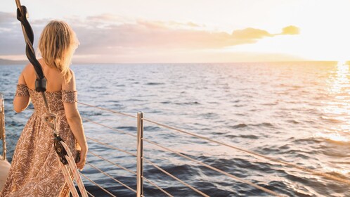 Alihilani Sunset Sail avec barre ouverte et délicieux entrées de Ma’alaea