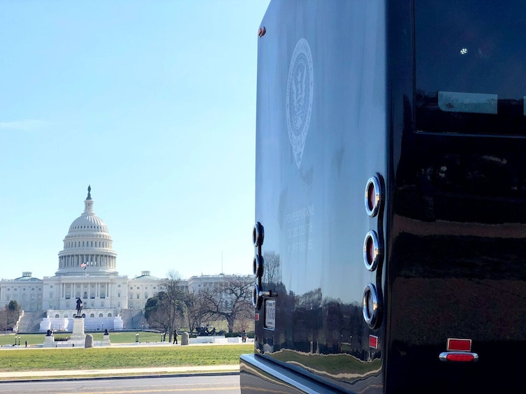 Washington Monument and DC Highlights Tour