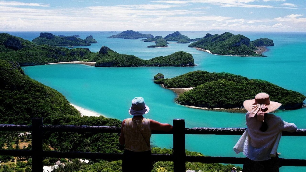 Tourists at viewpoint overlooking Mu Koh Angthong National Marine Park