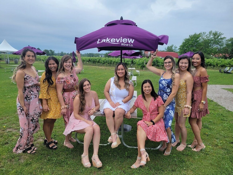 Niagara On The Lake Wine Tour with Lunch