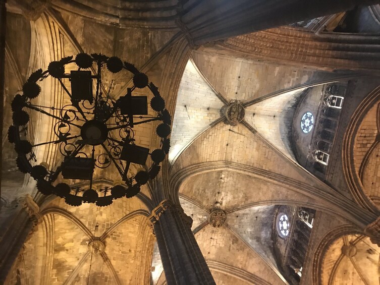Barcelona Walking Tour of Gothic Quarter with Churros