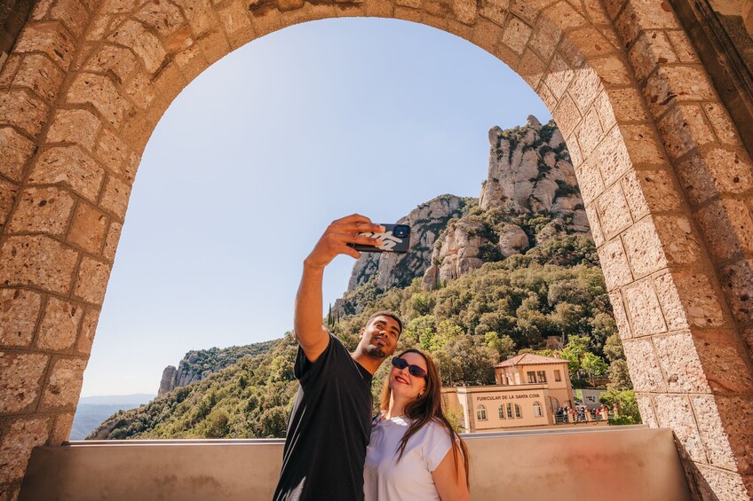 Montserrat Monastery Visit & Lunch at a Farmhouse from Barcelona