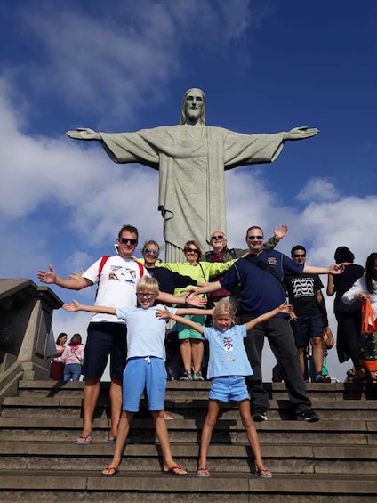 Full- Day City Tour: Christ Redeemer,Sugar Loaf and Downtown