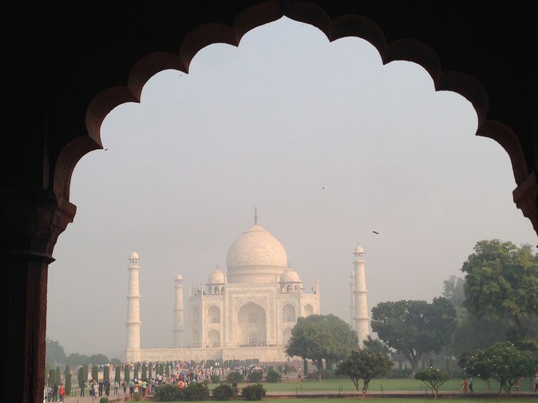 Private Agra City Tour Including Taj Sunrise and Sunset