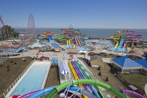 Cedar Point Shores Waterpark