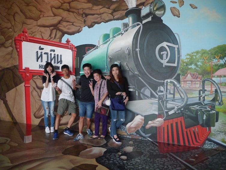 Skip-the-Line For Art's Sake Hua Hin Admission Ticket