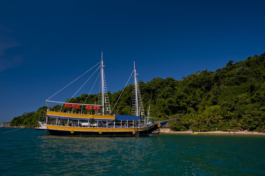 SPECIAL OFFER - Schooner tour with snorkelling 