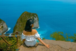 Nusa Penida Day Trip - Exploring Exotic Beach & Cliff