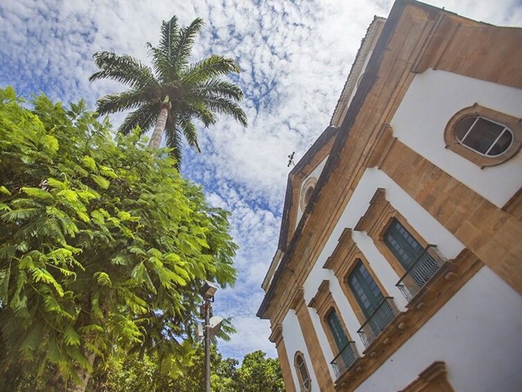 Walking tour by historic center