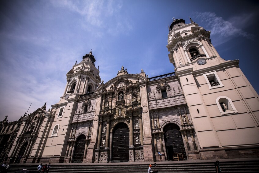 Lima city tour and Archaeology & Anthropology Museum