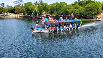 DAY TRIP-WATAMU MARINE PARK & SUDI ISLAND CANOE RIDE