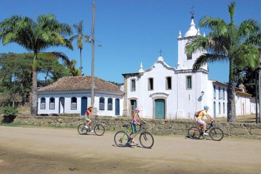 Bike tour in Paraty