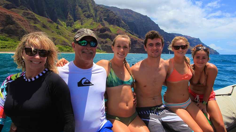 4-Hour Na Pali Coast Raft & Snorkel Adventure
