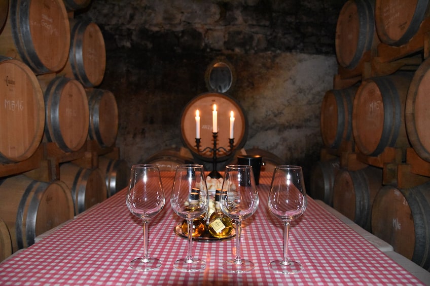 Hvar Wine Tasting Tour with Traditional Dinner