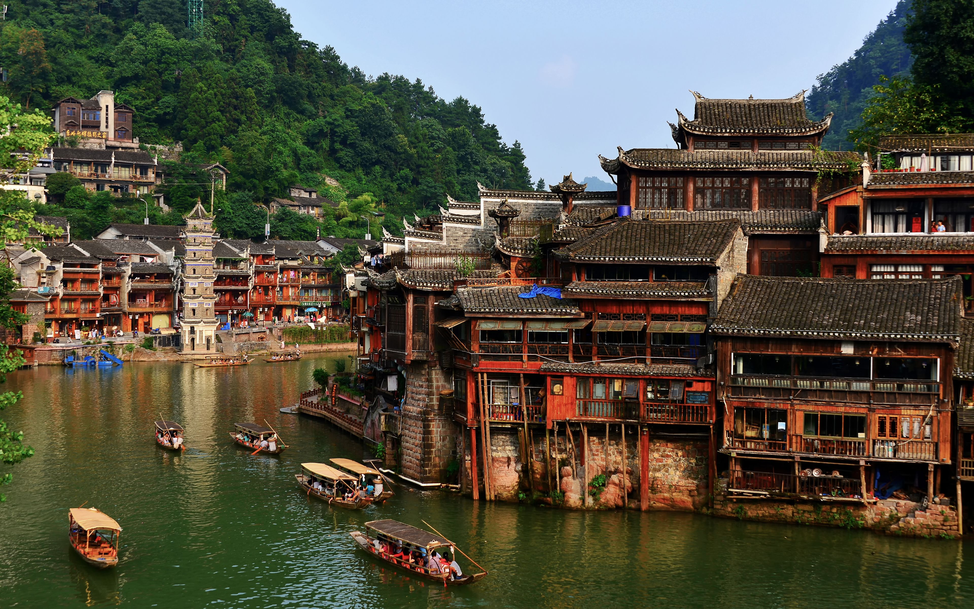 5 Days Zhangjiajie&Fenghuang Ancient Town Tour 5-star hotel