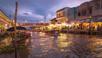 Amphawa Floating Market And Train Risky Market Maeklong