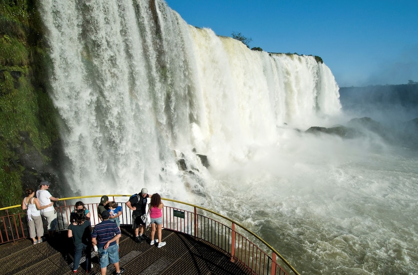 Tourists admiring the Iguazu National Park