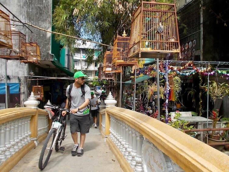 Discover the hidden side of Bangkok