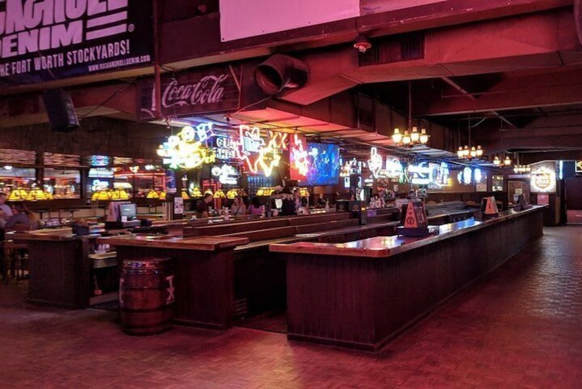 Welcome to the World's Largest Honky Tonk