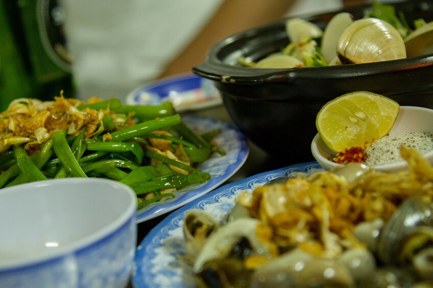 Foodie Tour in Ho Chi Minh by Motorbike