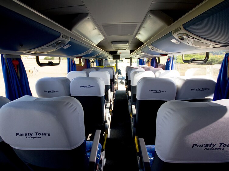 Shared transport from Paraty to Ilha Grande 