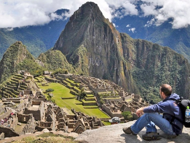 Machu Picchu and the Sacred Valley Tour from Cusco 2 days