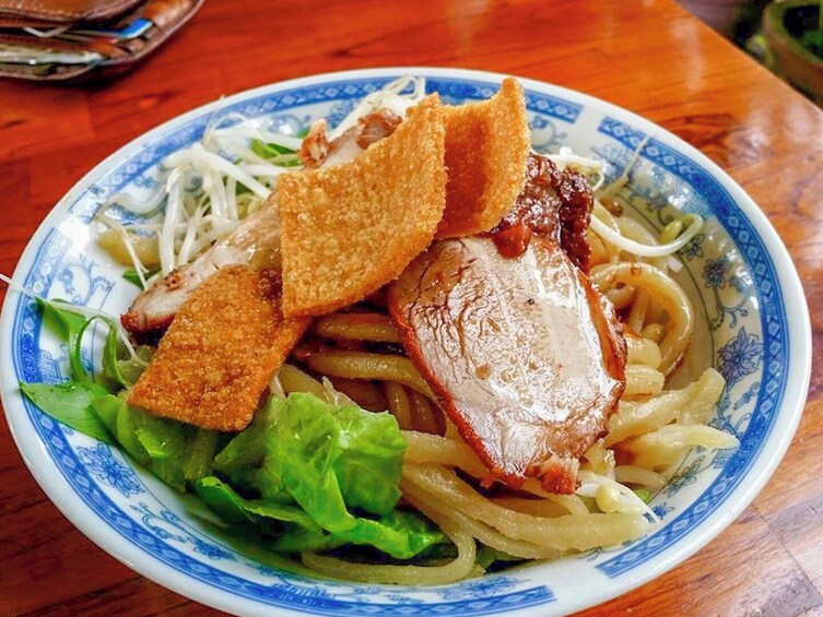 Half-Day Foodie Tour By Bicycle & Visit Tra Que Village