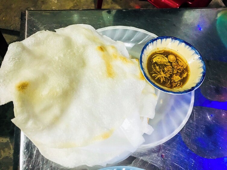 Half-Day Foodie Tour By Bicycle & Visit Tra Que Village