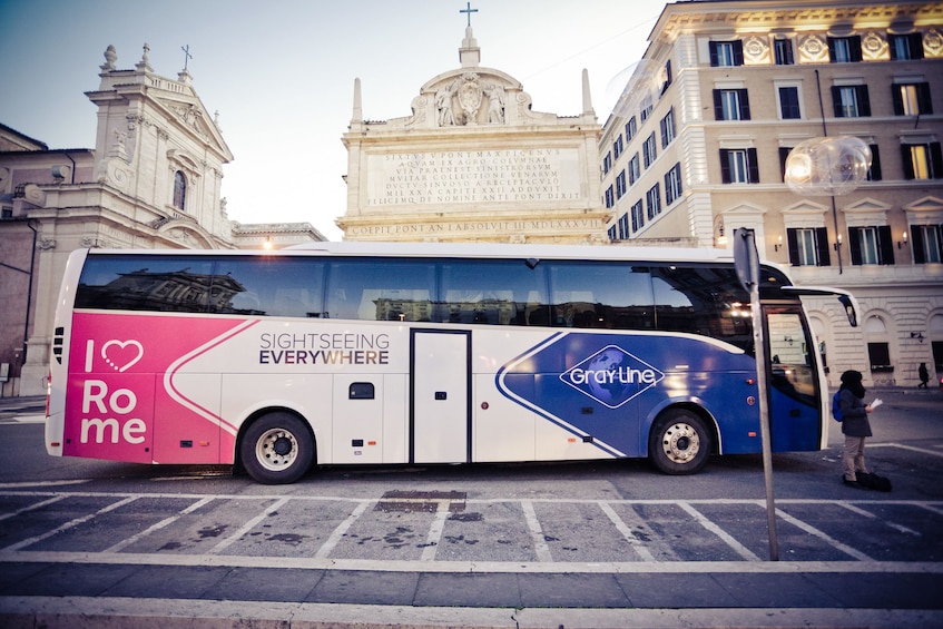 Tour Bus
