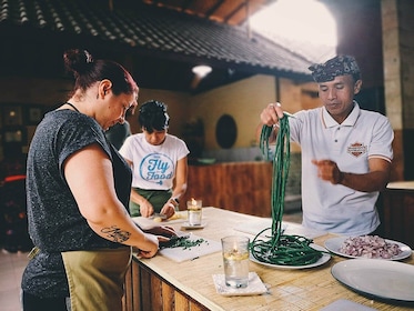 Cours de cuisine à Paon Bali et temple d'Ubud excursion