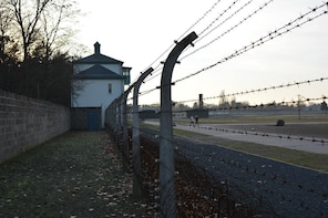 Private Tour to Sachsenhausen Memorial With Licensed Guide