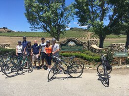 Vineyard to Table : Wine Country Biking & Tasting