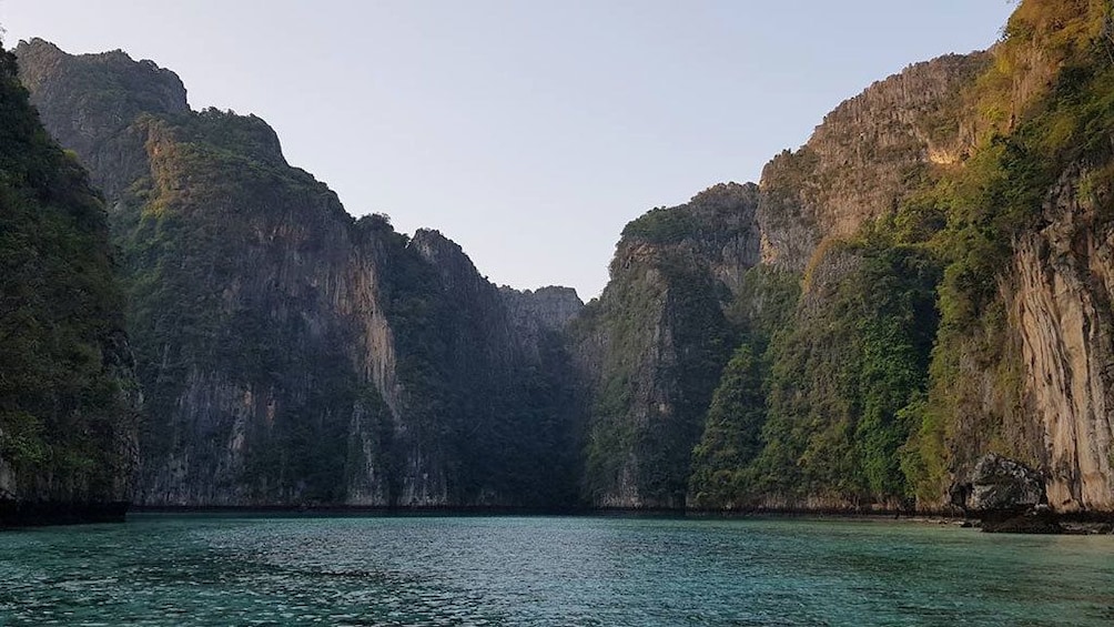 FullDay&Sunset Phi Phi Island Tour From Phi Phi by Speedboat