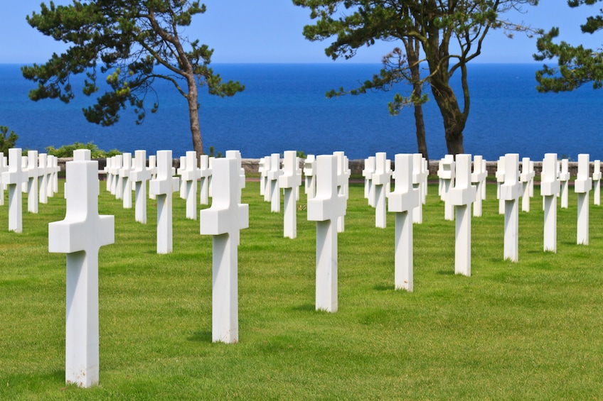 Normandy D-Day Tour From Paris