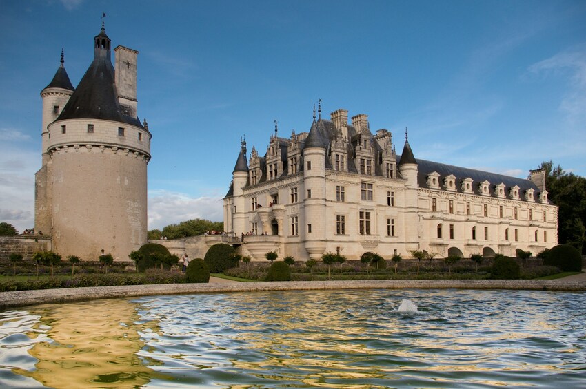 Loire Valley Day Tour From Paris
