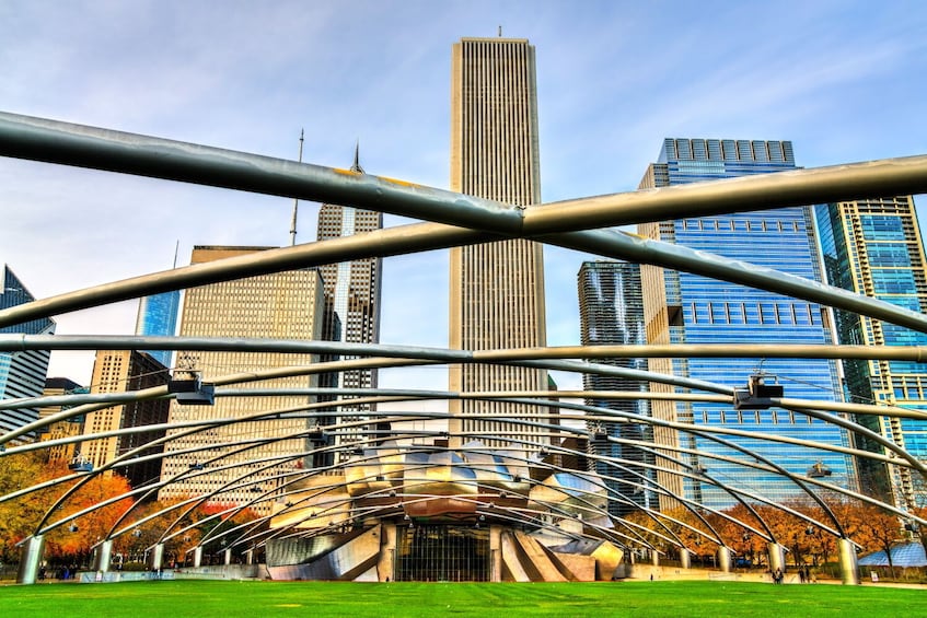 Chicago: Millennium Park Self-Guided Walking Tour