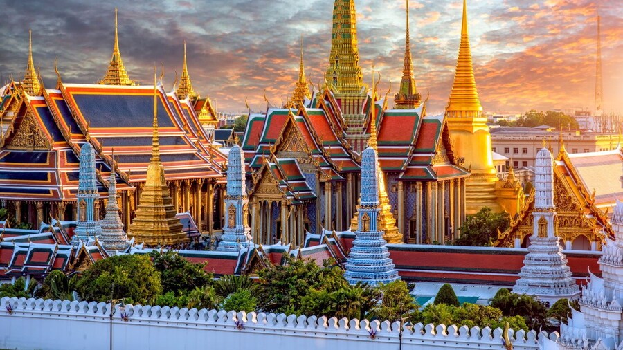 Bangkok: Grand Palace Self-Guided Walking Tour
