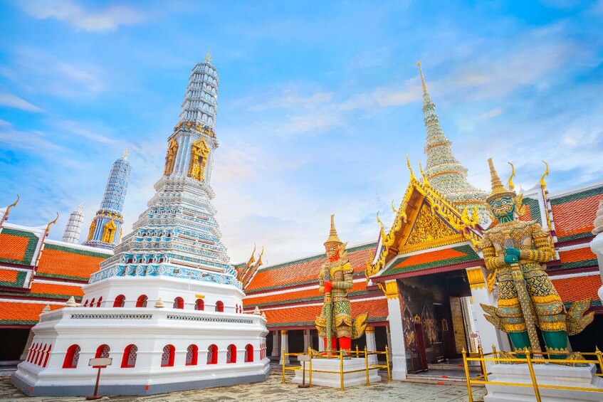 Grand Palace Self-Guided Walking Tour