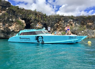 Boomerang's Best of St. Martin/Maarten: Swim with Turtles