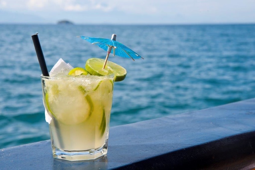 Schooner tour experience with lunch