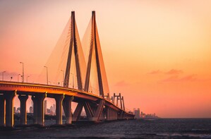 Mumbai Siddhivinayak Temple, Bandra-Worli Sea Link & Dinner