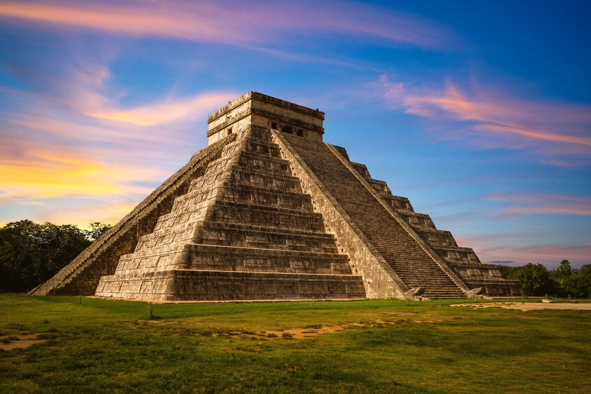 Chichen Itza Tour: Self-Guided Walk