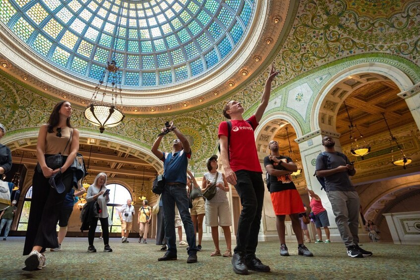 Total Chicago Small Group Tour with Expert Guide & Food Tastings