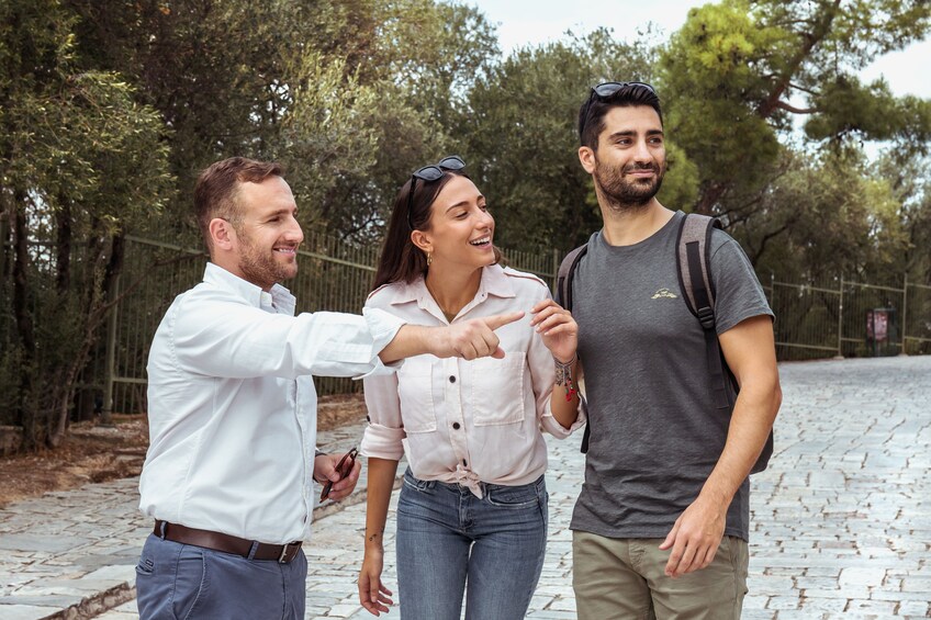 Private Athens Half-Day Sightseeing Tour With Food Tasting