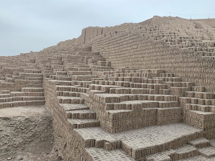 Huaca Pucllana, Huallamarca and Pachacamac Tour