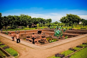 Surabaya Tour to Majapahit Kingdom's Ancient Temples