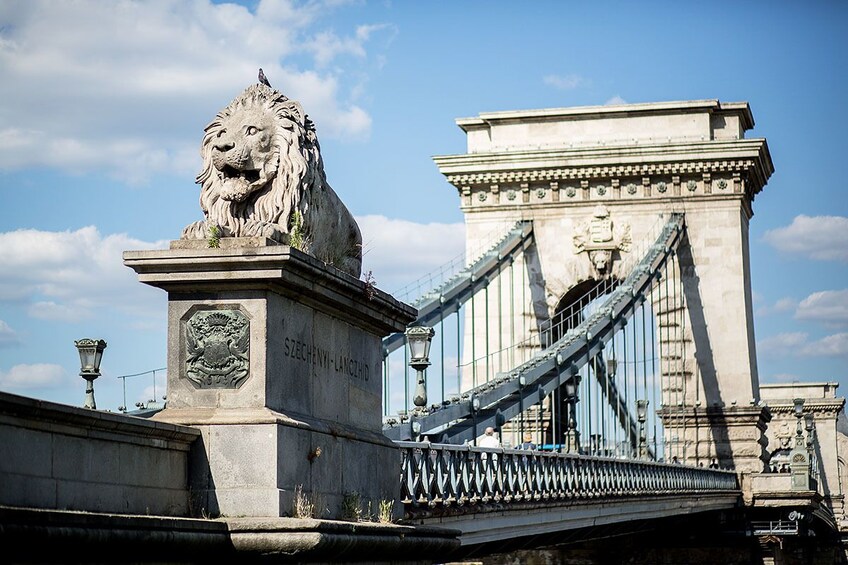 Transfer from Budapest to Vienna with a tour in Bratislava