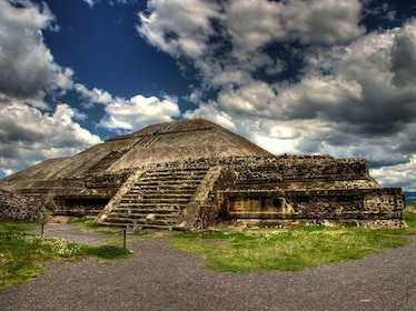 Mexico: Private tour to Teotihuacan & Mexico City